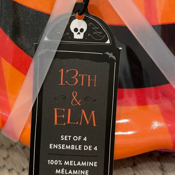 13th & Elm Halloween Pumpkin Melamine Appetizer Plates 8x7 Set of 4 BOO New - Picture 15 of 15
